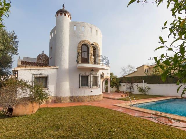 Chalet en venta en Dénia, Alicante Costa Blanca
