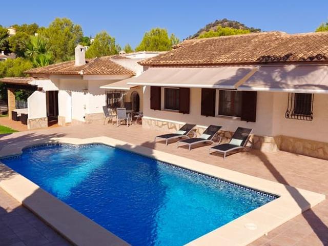 Chalet en venta en Dénia, Alicante Costa Blanca
