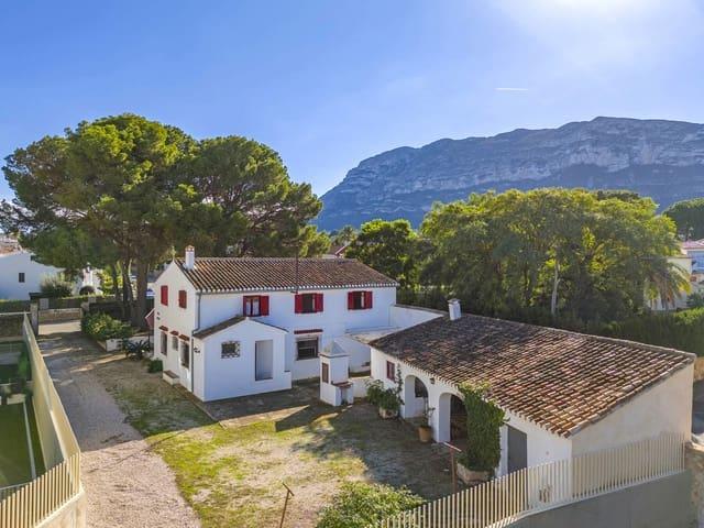 Chalet en venta en Dénia, Alicante Costa Blanca