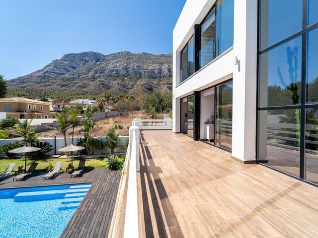 Chalet en venta en Dénia, Alicante Costa Blanca