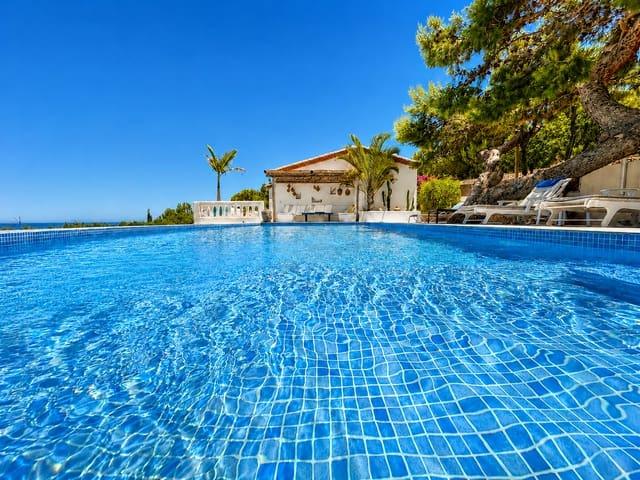 Chalet en venta en Dénia, Alicante Costa Blanca
