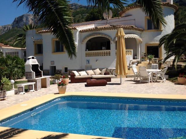 Chalet en venta en Dénia, Alicante Costa Blanca