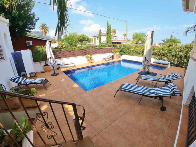 Chalet en venta en Dénia, El Montgó. Exclusiva villa en muy buen estado y con muchos extras de calidad. Chalets.