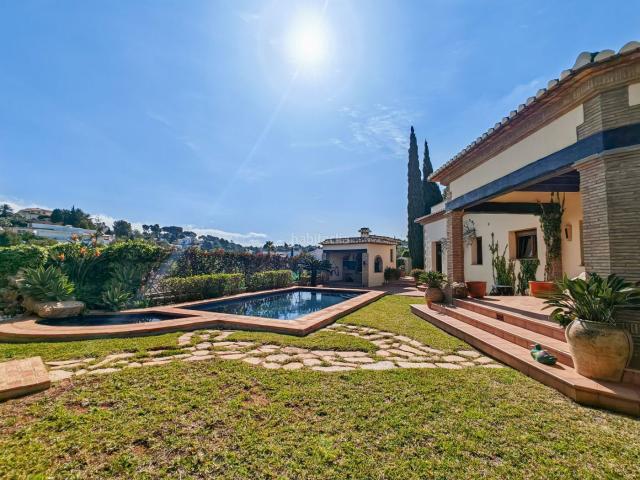 Chalet en venta en Dénia, El Montgó. Chalets.