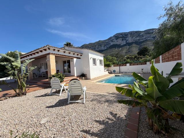 Chalet en venta en Dénia, El Montgó. Preciosa Villa en la mejor zona de Denia. Chalets.