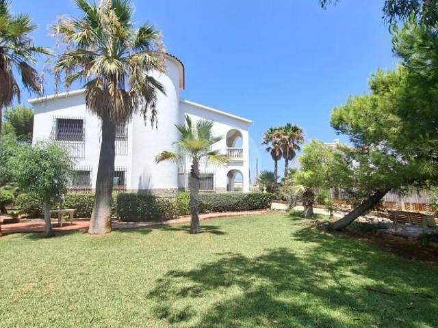 Chalet en venta en Denia, Les Bassetes El Marjal