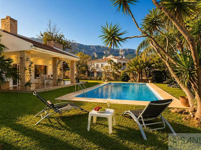 Chalet en venta en Dénia, Saladar. DéniaVilla. Chalets.