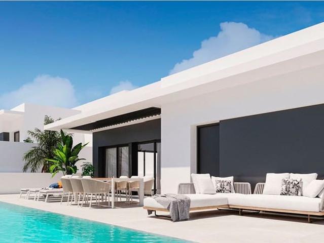 Chalet en venta en Doña Pepa, Alicante Costa Blanca