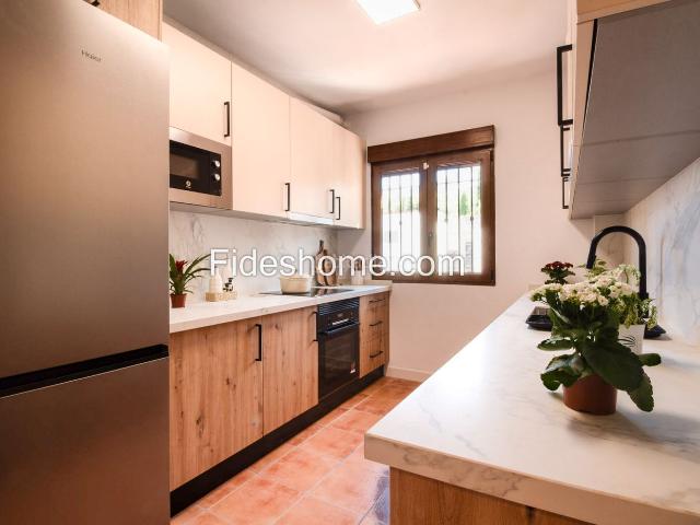 Chalet en venta en Dúrcal. Un hogar para disfrutar de cada momento en La Moranja, Dúrcal. Chalets.
