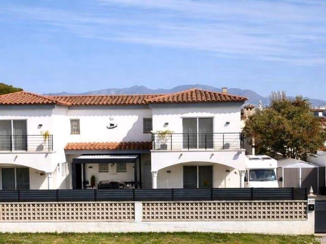 Chalet en venta en Empuriabrava, Girona Costa Brava