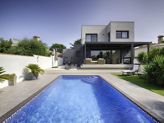 Chalet en venta en Empuriabrava, Girona Costa Brava