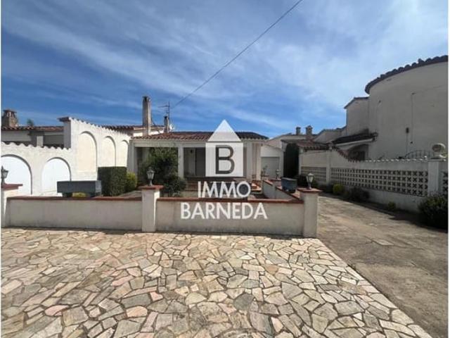 Chalet en venta en Empuriabrava, Girona Costa Brava