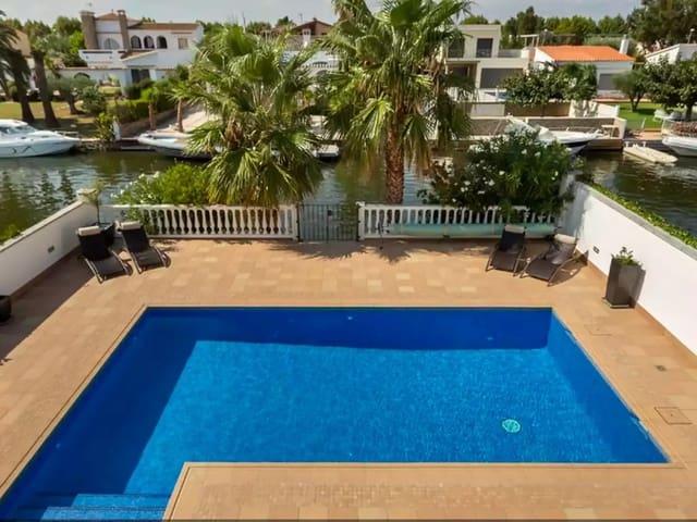 Chalet en venta en Empuriabrava, Girona Costa Brava