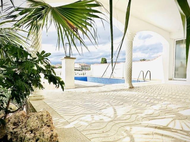 Chalet en venta en Empuriabrava, Girona Costa Brava