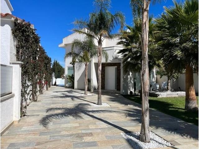 Chalet en venta en Empuriabrava, Girona Costa Brava