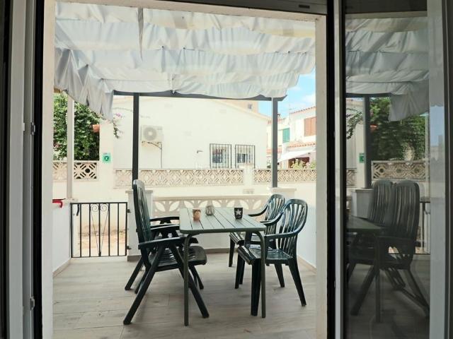 Chalet en venta en Empuriabrava, Sant Maurici Costa Brava. Casa reformada en Sant Maurici, Empuriabrava. Chalets.
