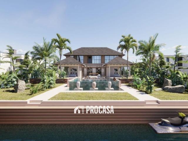 Chalet en venta en Empuriabrava, Segre Ebre Ter Costa Brava. Atrévete a ser único nuevo proyecto al canal ancho. Chalets.