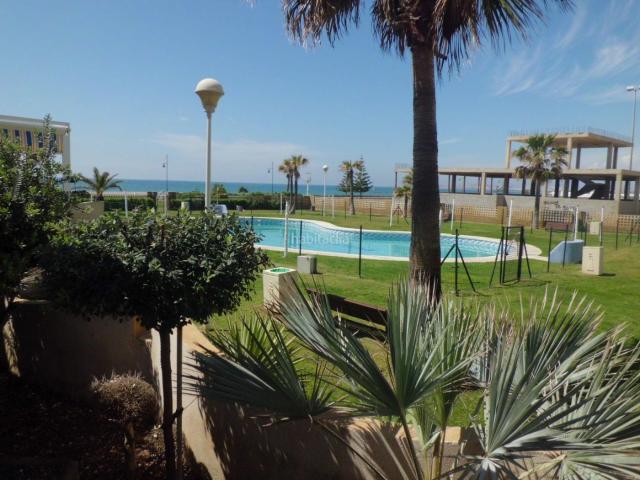 Chalet en venta en Ejido El, Almerimar. Chalet en venta en Almerimar. Residencial Puerto Príncipe. Chalets Ejido.