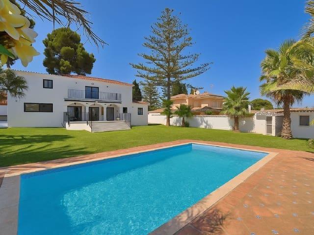 Chalet en venta en El Coto, Málaga