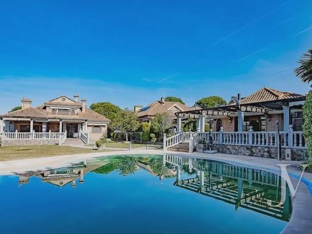Chalet en venta en El Casar, Guadalajara