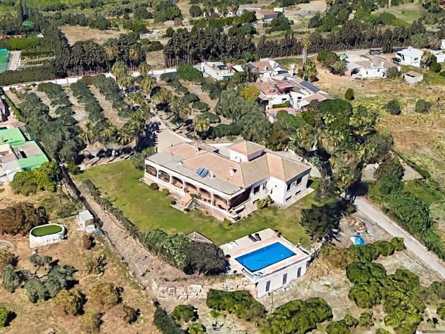 Chalet en venta en El Padrón, Málaga Costa del Sol