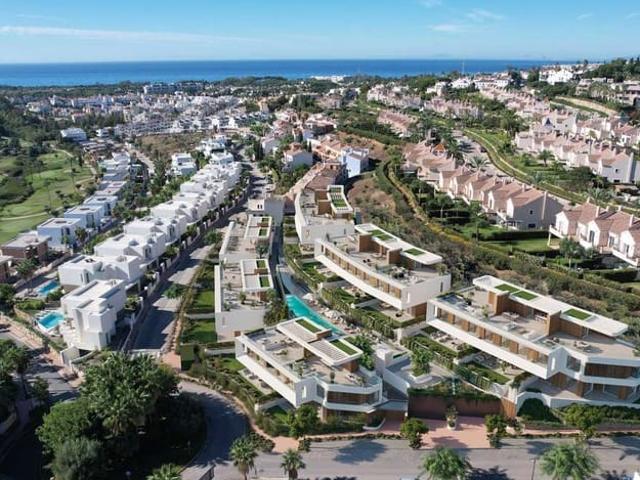 Chalet en venta en El Paraiso, Málaga Costa del Sol