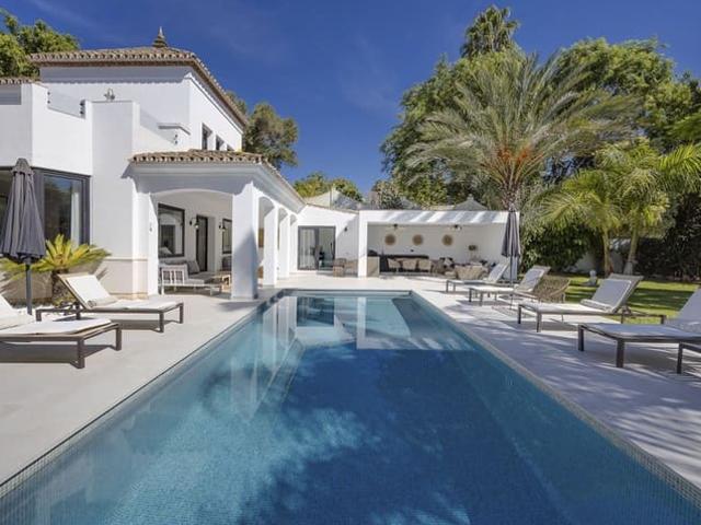Chalet en venta en El Paraiso, Málaga Costa del Sol