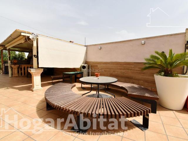 Chalet en venta en El Real de Gandia. CHALET CON PISCINA, GARAJE Y JARDIN. Chalets El Real de.