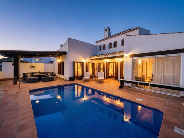Chalet en venta en El Valle Golf Resort, Murcia