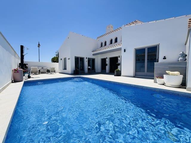 Chalet en venta en El Valle Golf Resort, Murcia
