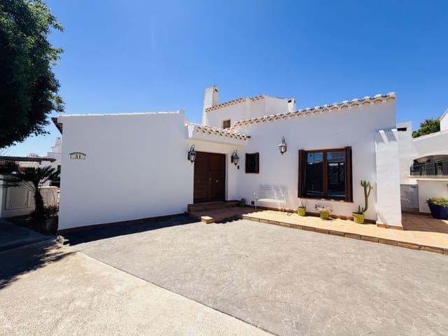 Chalet en venta en El Valle Golf Resort, Murcia