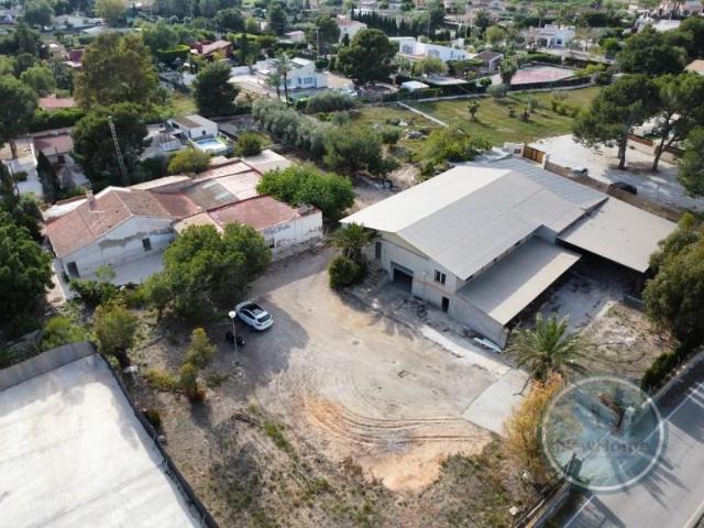 Chalet en venta en Elche