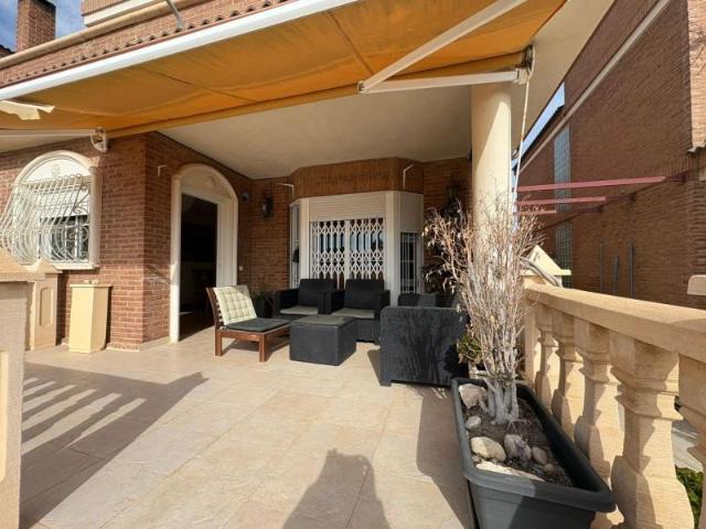 Chalet en venta en Elche, Bonavista