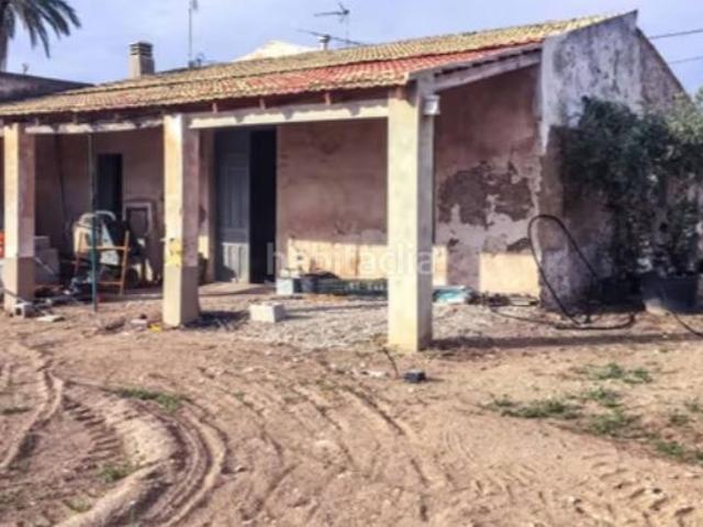 Chalet en venta en Elche Elx, Algorós El Derramador. Casa de campo para reformar. Chalets Elche.