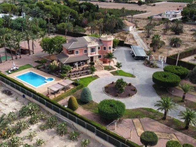 Chalet en venta en Elche / Elx, Alicante
