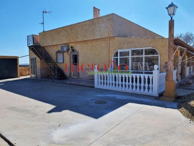 Chalet en venta en Elche Elx, El Toscar. CHALET CON NAVES PARTIDA CARRUS. Chalets Elche.