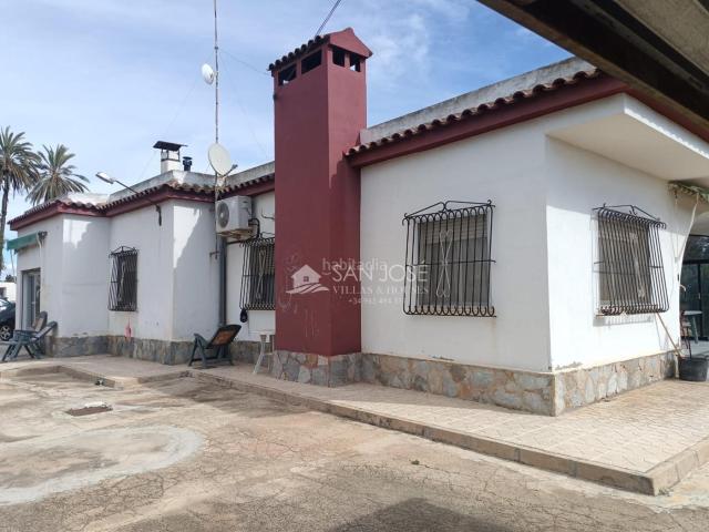Chalet en venta en Elche Elx, La Algoda Matola Llano de San José. VENTA DE CHALET EN ELCHE, ZONA MATOLA. Chalets Elche.