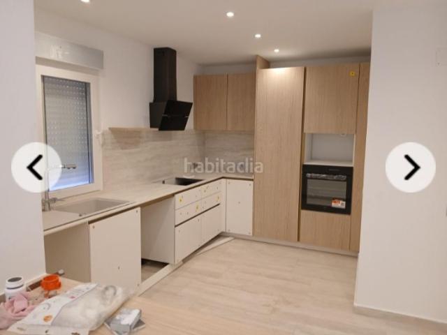 Chalet en venta en Elche Elx, La Foia Daimés Asprella. 4 Adosados en Parcela de 10.000m2 Ideal para Familias Cohousing. Chalets Elche.