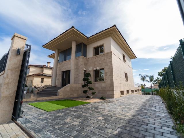 Chalet en venta en Elche Elx, Peña de las Águilas. Chalet de obra nueva en Elche, urbanización Don Balbino, Peña las Águilas. Chalets Elche.