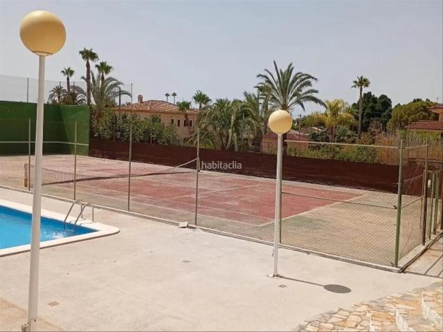 Chalet en venta en Elche Elx, Peña de las Águilas. Hermoso chalet independiente en Elche. Chalets Elche.