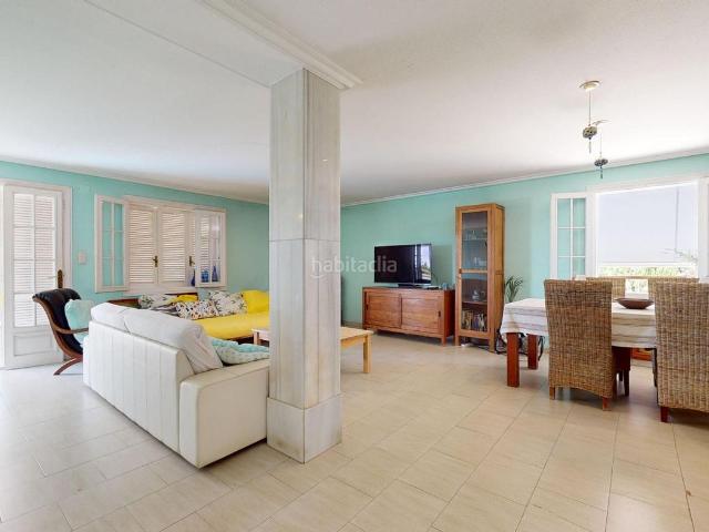 Chalet en venta en Elche Elx, Peña de las Águilas. PEÑA LAS AGUILASHIPICA, IDEAL PARA DOS FAMILIAS CHALET DE DOS PLANTAS CON OPCION DE DIVIDIR EN DOS VIVIENDAS. Chalets Elche.
