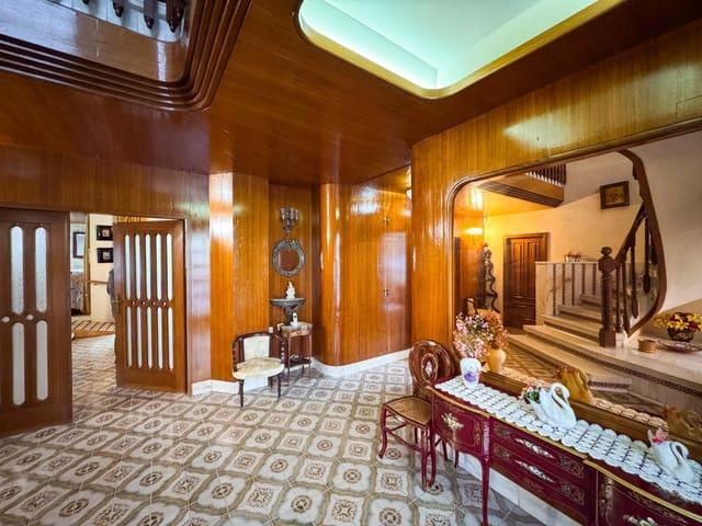 Chalet en venta en Elda, Alicante