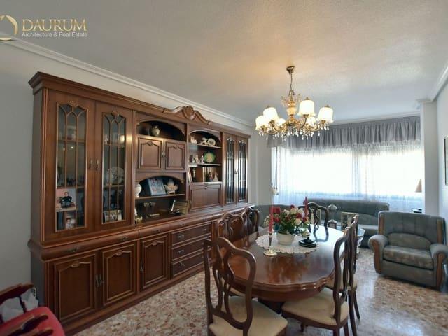 Chalet en venta en Elda, Alicante