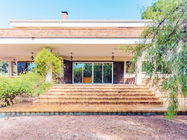 Chalet en venta en Elda, Campo Alto Club de Campo. Chalet en venta en Elda, Alicante. Chalets.