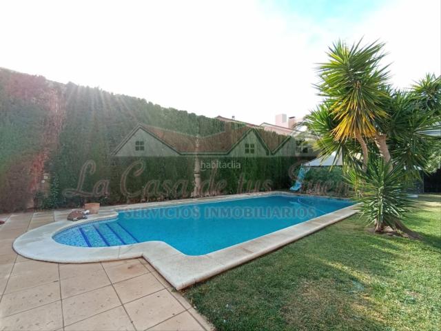 Chalet en venta en Elda, Campo Alto Club de Campo. EXCLUSIVO CHALET DE LUJO EN ELDA. Chalets.