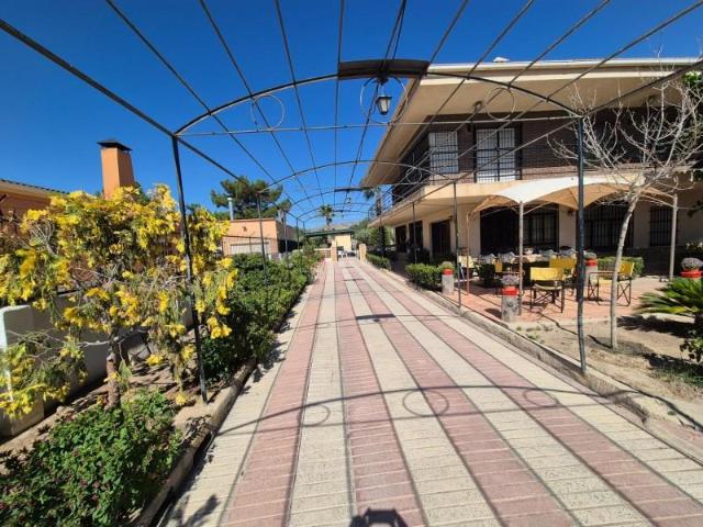Chalet en venta en Elda, Campo Alto