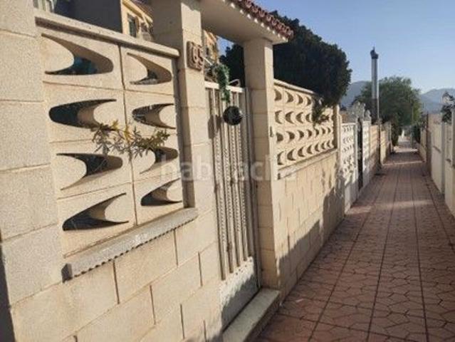 Chalet en venta en Elda, San Crispín Huerta Nueva Estación. Venta adosado en Elda Alicante. Chalets.