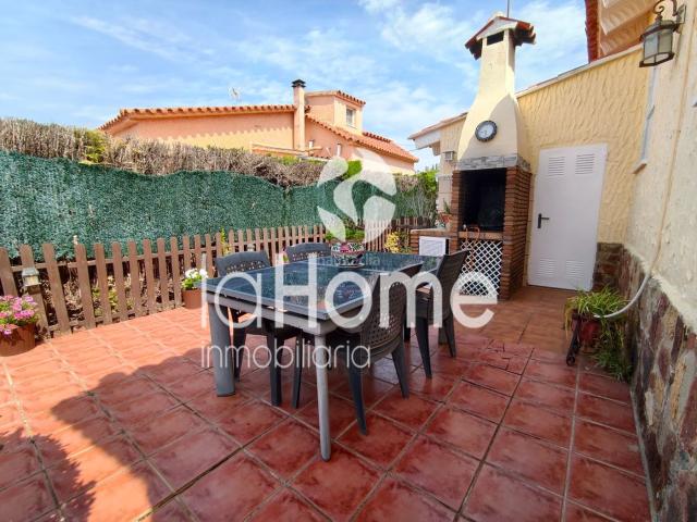 Chalet en venta en Eliana l´, El Carme Sant Agustí Bonavista. UN HOGAR PENSADO PARA DISFRUTAR. Chalets Eliana.