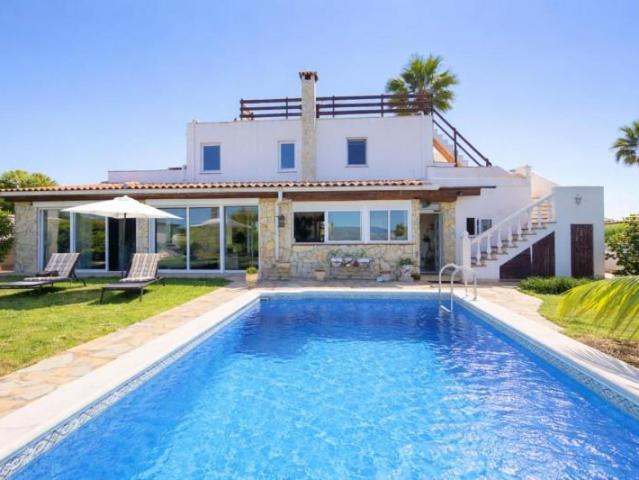 Chalet en venta en Estepona, Calle Vacaciones, 29680