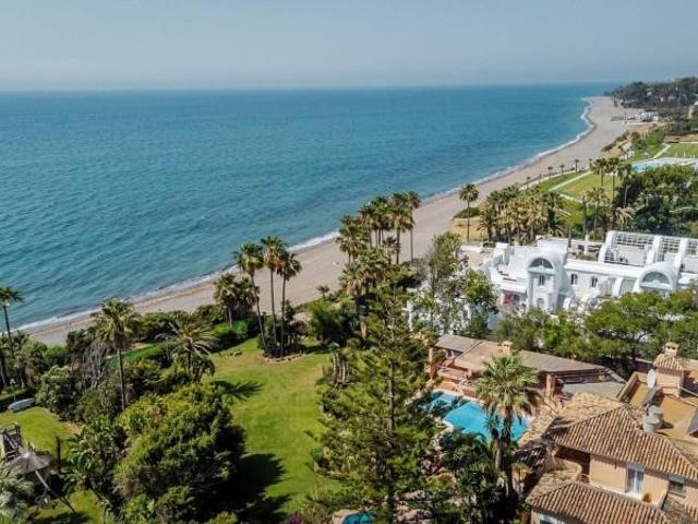 Chalet en venta en Estepona, El Velerín